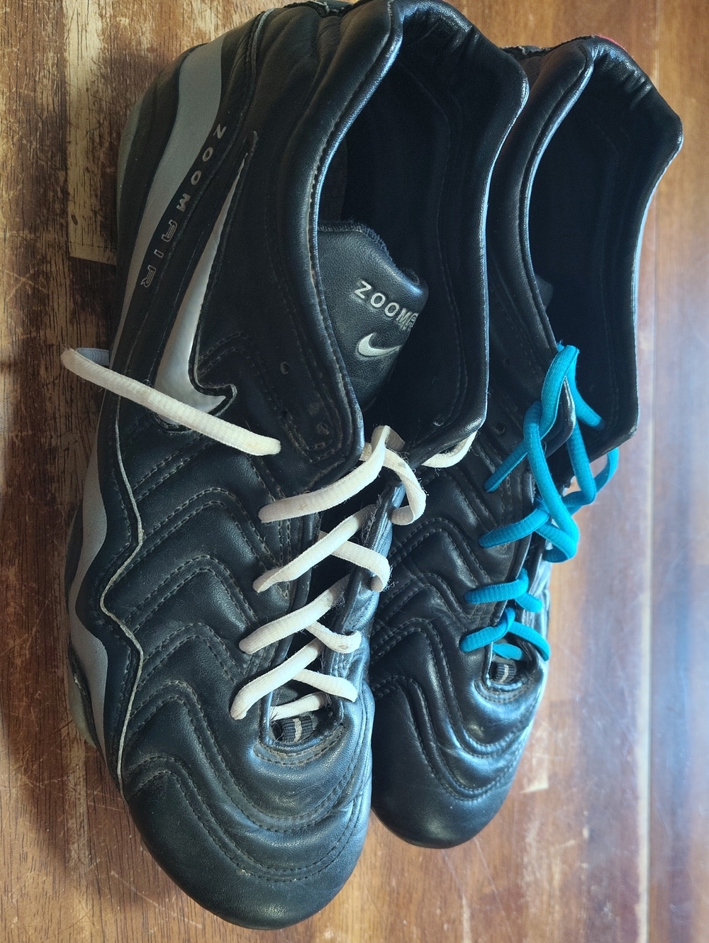 Vintage Nike Zoom Air Rugby Boots